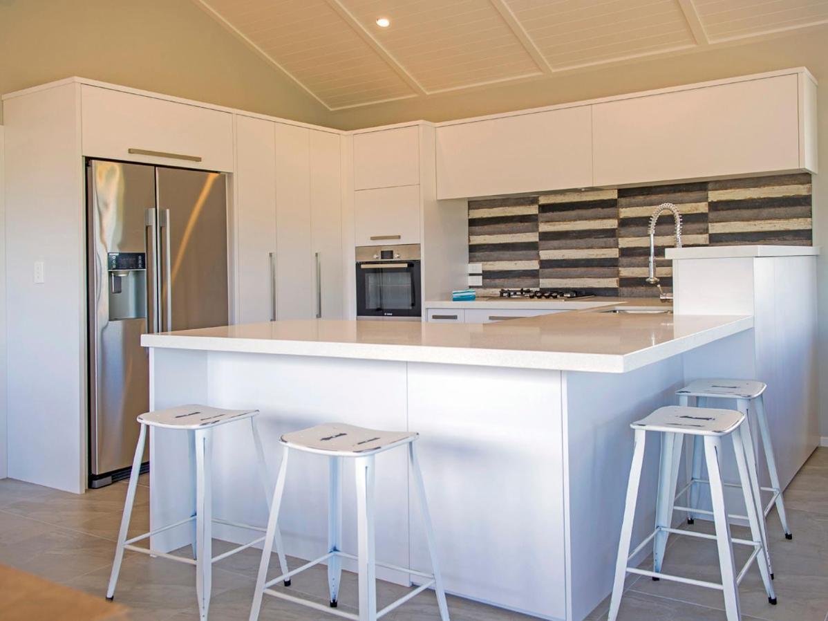 Tattletails Rest - Whitianga Holiday House Bagian luar foto